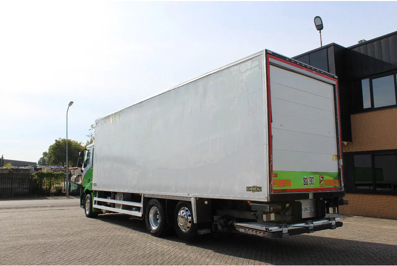 Renault T430 * RETARDER * EURO6 * CHEREAU * THERMO KING T-1200R * 6X2 * - Chladirenské nákladné vozidlo: obrázok 2 Renault T430 * RETARDER * EURO6 * CHEREAU * THERMO KING T-1200R * 6X2 * - Chladirenské nákladné vozidlo: obrázok 2