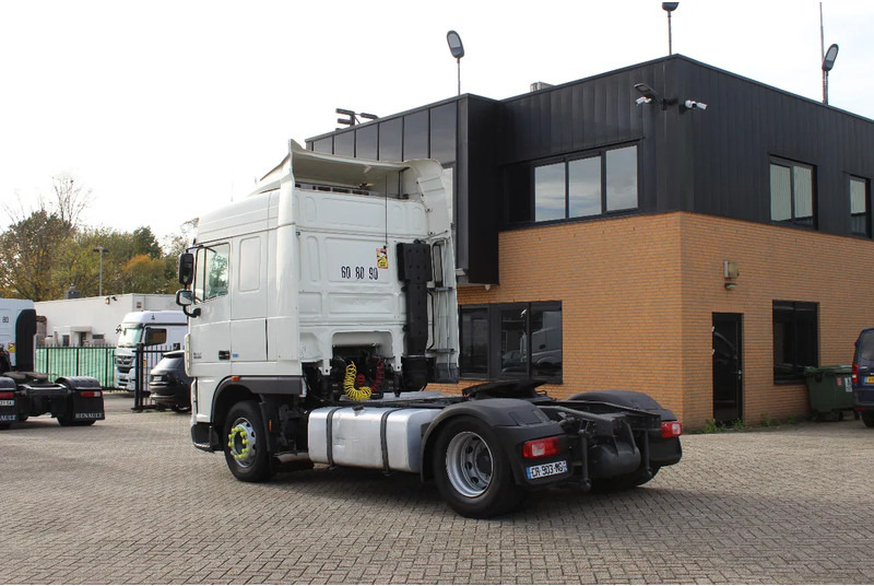 DAF XF 105.460 * EURO5 EEV * 4X2 * - Ťahač: obrázok 3 DAF XF 105.460 * EURO5 EEV * 4X2 * - Ťahač: obrázok 3