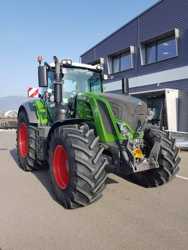 Fendt 828 Vario Profi Plus - Traktor: obrázok 2 Fendt 828 Vario Profi Plus - Traktor: obrázok 2