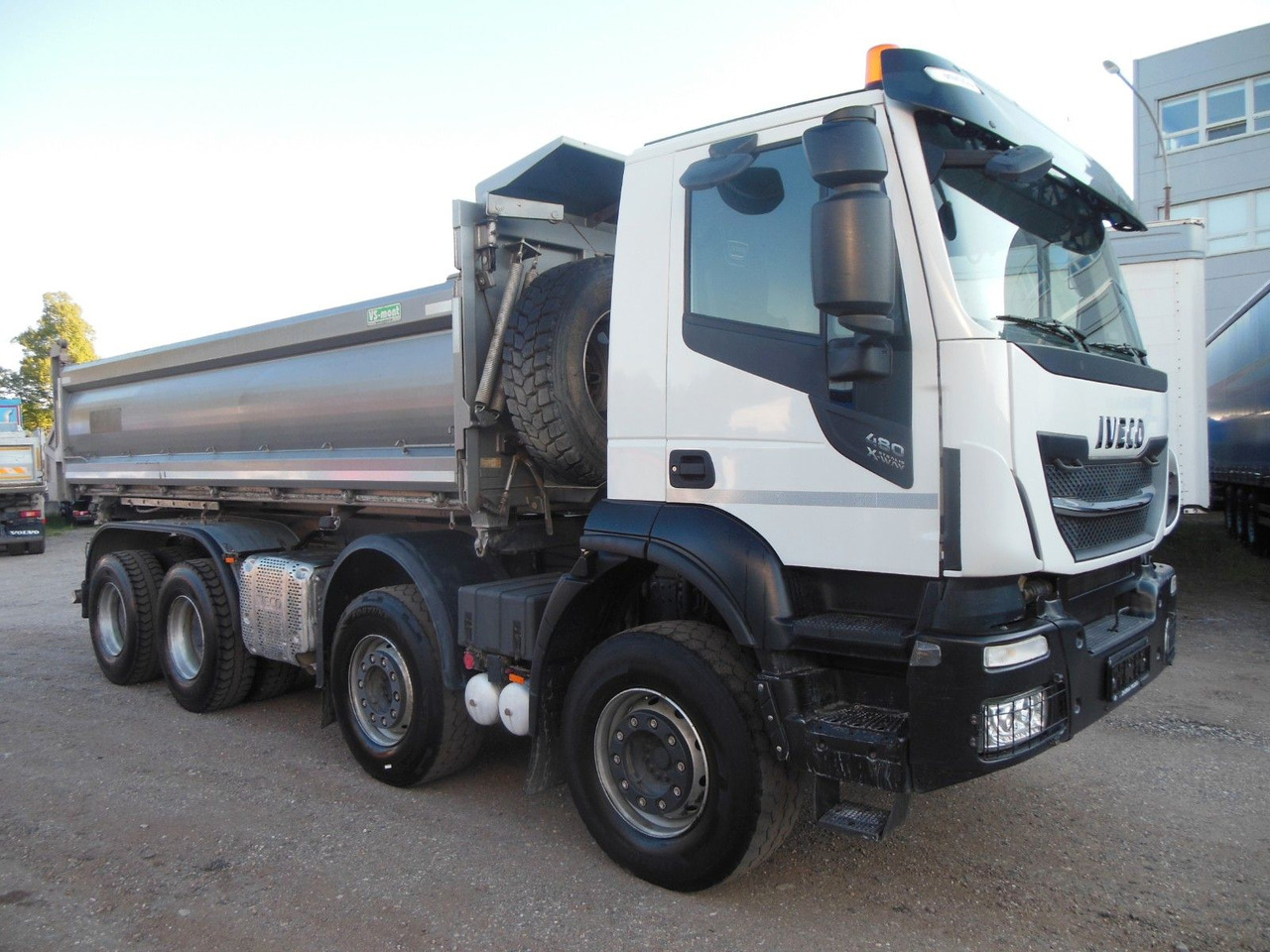 Iveco STRALIS X-WAY 480, 8X4, BORDMATIC, AHK, TOP!!! - Sklápač: obrázok 2 Iveco STRALIS X-WAY 480, 8X4, BORDMATIC, AHK, TOP!!! - Sklápač: obrázok 2