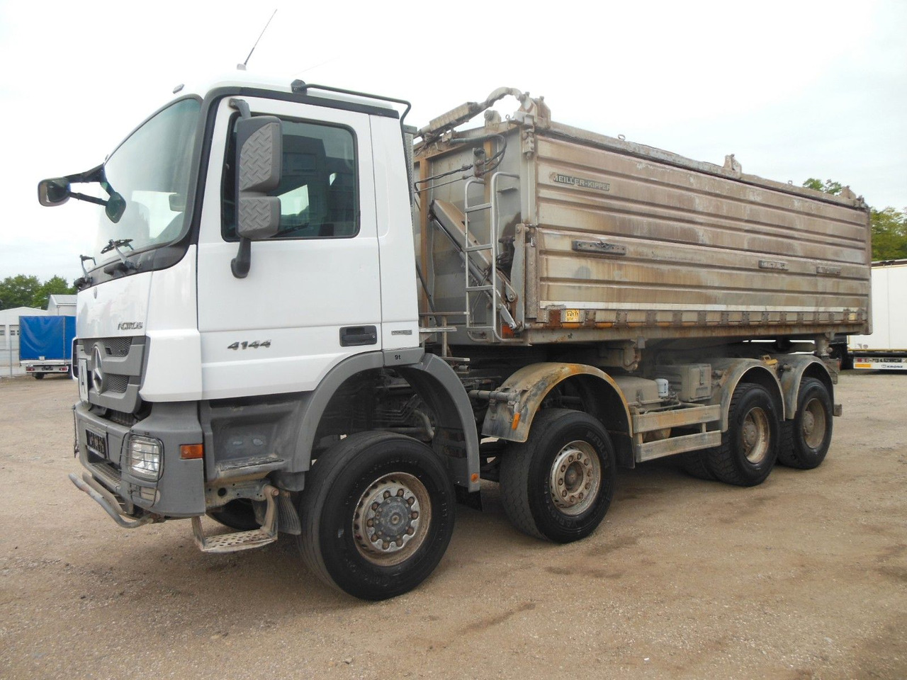 Mercedes-Benz ACTROS 4144, 8X6, 3 PEDALE, MEILLER, BODRMATIC - Sklápač: obrázok 1 Mercedes-Benz ACTROS 4144, 8X6, 3 PEDALE, MEILLER, BODRMATIC - Sklápač: obrázok 1