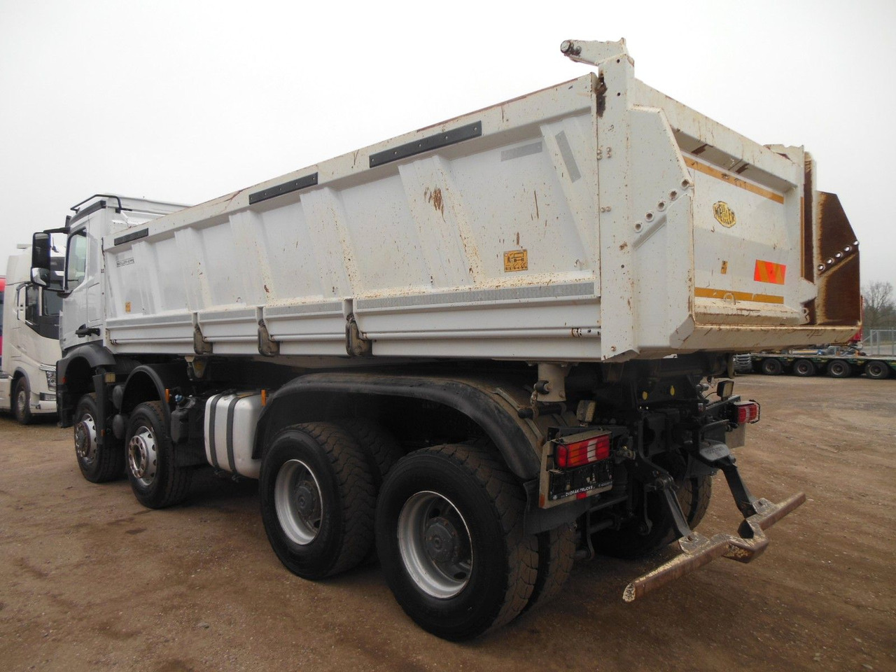 Mercedes-Benz AROCS 4151, 8X6, MEILLER, BORDMATIC, AHK - Sklápač: obrázok 4 Mercedes-Benz AROCS 4151, 8X6, MEILLER, BORDMATIC, AHK - Sklápač: obrázok 4