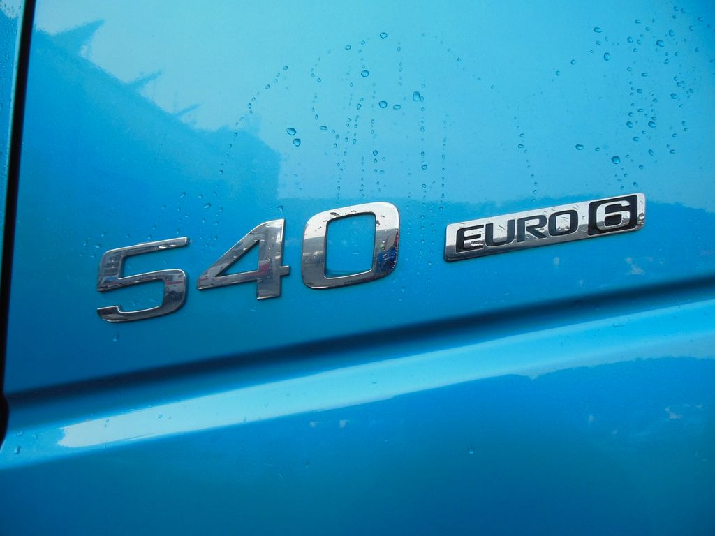 Volvo FH 13/540, KIPPHYDRAULIK, 3 STÜCKS!!! Volvo FH 13/540, KIPPHYDRAULIK - Ťahač: obrázok 5 Volvo FH 13/540, KIPPHYDRAULIK, 3 STÜCKS!!! Volvo FH 13/540, KIPPHYDRAULIK - Ťahač: obrázok 5