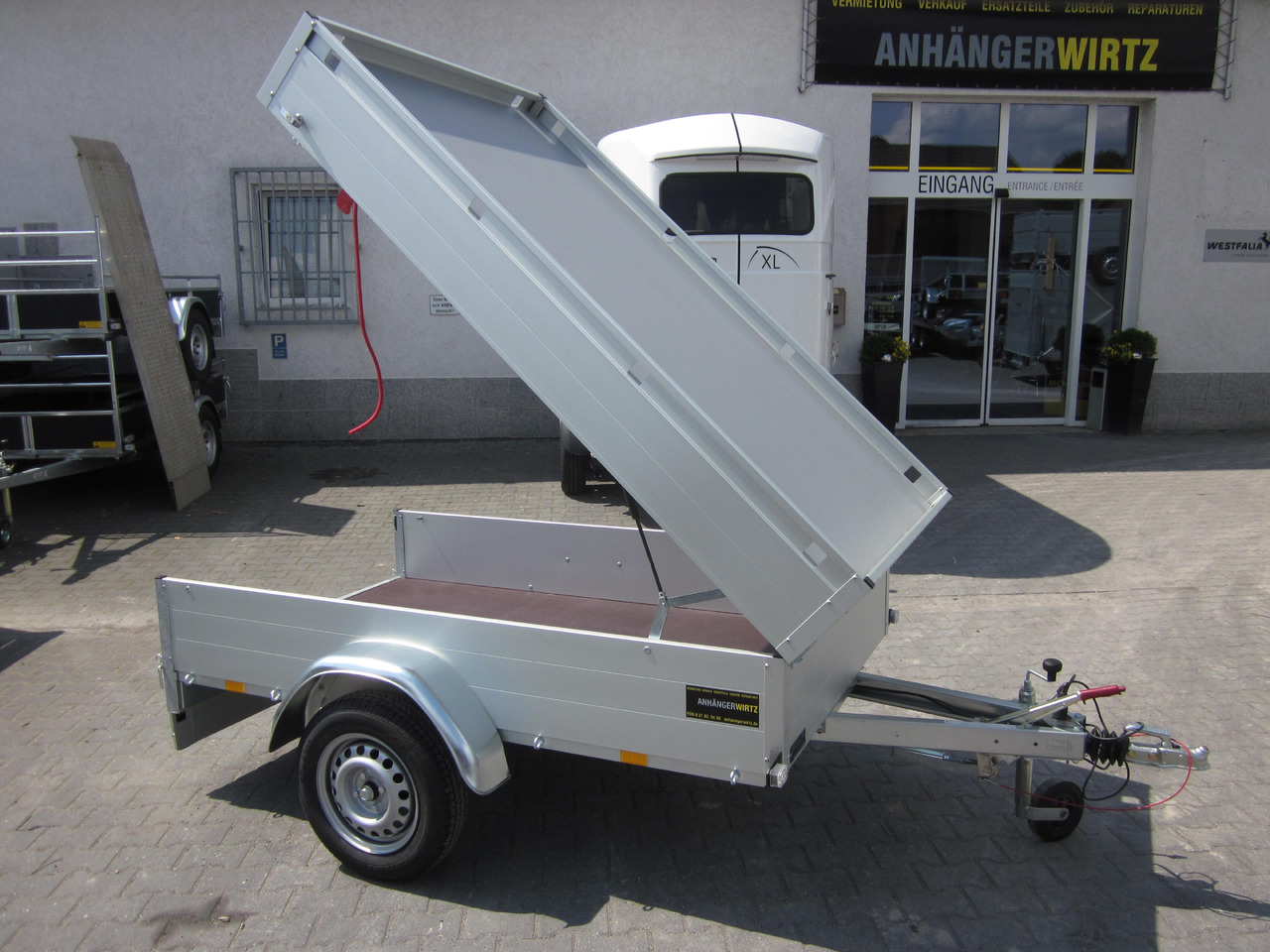 ALUBOXX Deckelanhänger GTB 1200 HT 251x126x48cm (S) 1160kg - Auto príves: obrázok 1 ALUBOXX Deckelanhänger GTB 1200 HT 251x126x48cm (S) 1160kg - Auto príves: obrázok 1