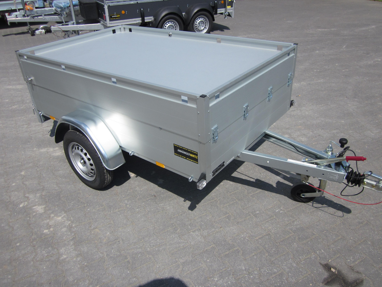 ALUBOXX Deckelanhänger GTB 1200 HT 251x126x48cm (S) 1160kg - Auto príves: obrázok 2 ALUBOXX Deckelanhänger GTB 1200 HT 251x126x48cm (S) 1160kg - Auto príves: obrázok 2