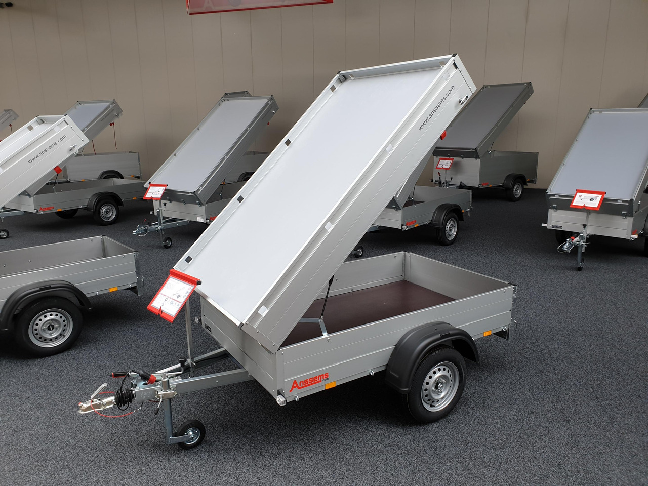 ALUBOXX Deckelanhänger GTB 750 HT 211x126x48 (XS) 750kg Winter Aktion - Auto príves: obrázok 2 ALUBOXX Deckelanhänger GTB 750 HT 211x126x48 (XS) 750kg Winter Aktion - Auto príves: obrázok 2