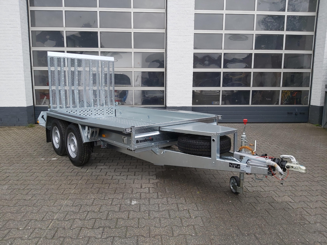 Prepravník stavebných strojov Brenderup Maschinentransporter MT 3080 STF 308x152x25cm Stahllochboden 3000kg: obrázok 6