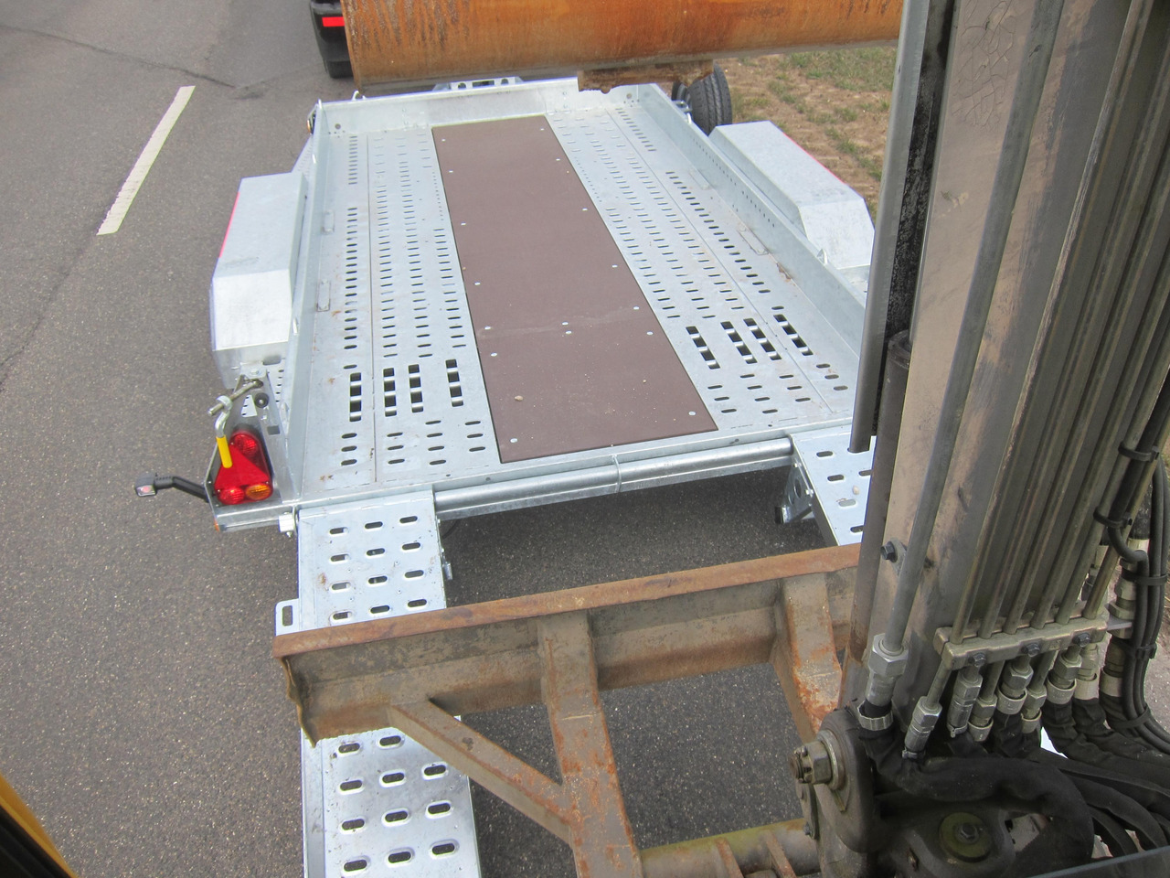 Brian James Digger Plant 543-3217-35 320x170cm Schaufelablage Rampen Reserverad 3500kg - Prepravník stavebných strojov: obrázok 4 Brian James Digger Plant 543-3217-35 320x170cm Schaufelablage Rampen Reserverad 3500kg - Prepravník stavebných strojov: obrázok 4