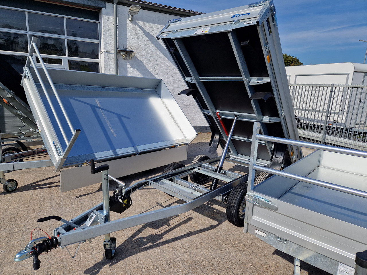 Cheval Liberte Debon Kipper PW 1.2 20 ECO 306x155x30cm 2000kg Modell 2024 - Príves sklápěcí: obrázok 3 Cheval Liberte Debon Kipper PW 1.2 20 ECO 306x155x30cm 2000kg Modell 2024 - Príves sklápěcí: obrázok 3