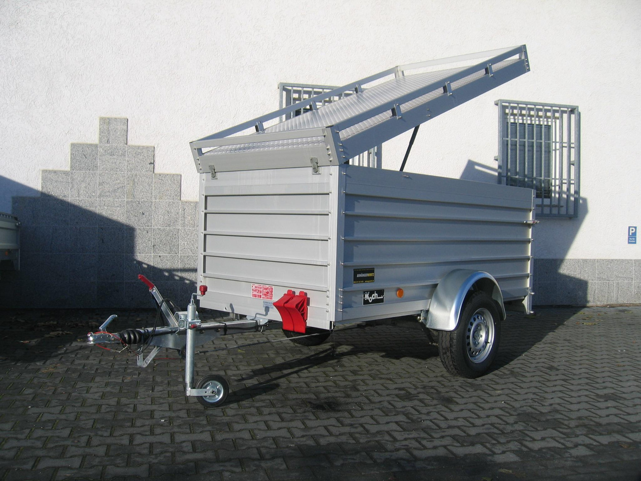 PKW Anhänger Koch Aluline 4.13 Deckel 250x125x95cm (S) 1300kg 100 km/H Aktion 2022 - Príves skriňové: obrázok 1 PKW Anhänger Koch Aluline 4.13 Deckel 250x125x95cm (S) 1300kg 100 km/H Aktion 2022 - Príves skriňové: obrázok 1