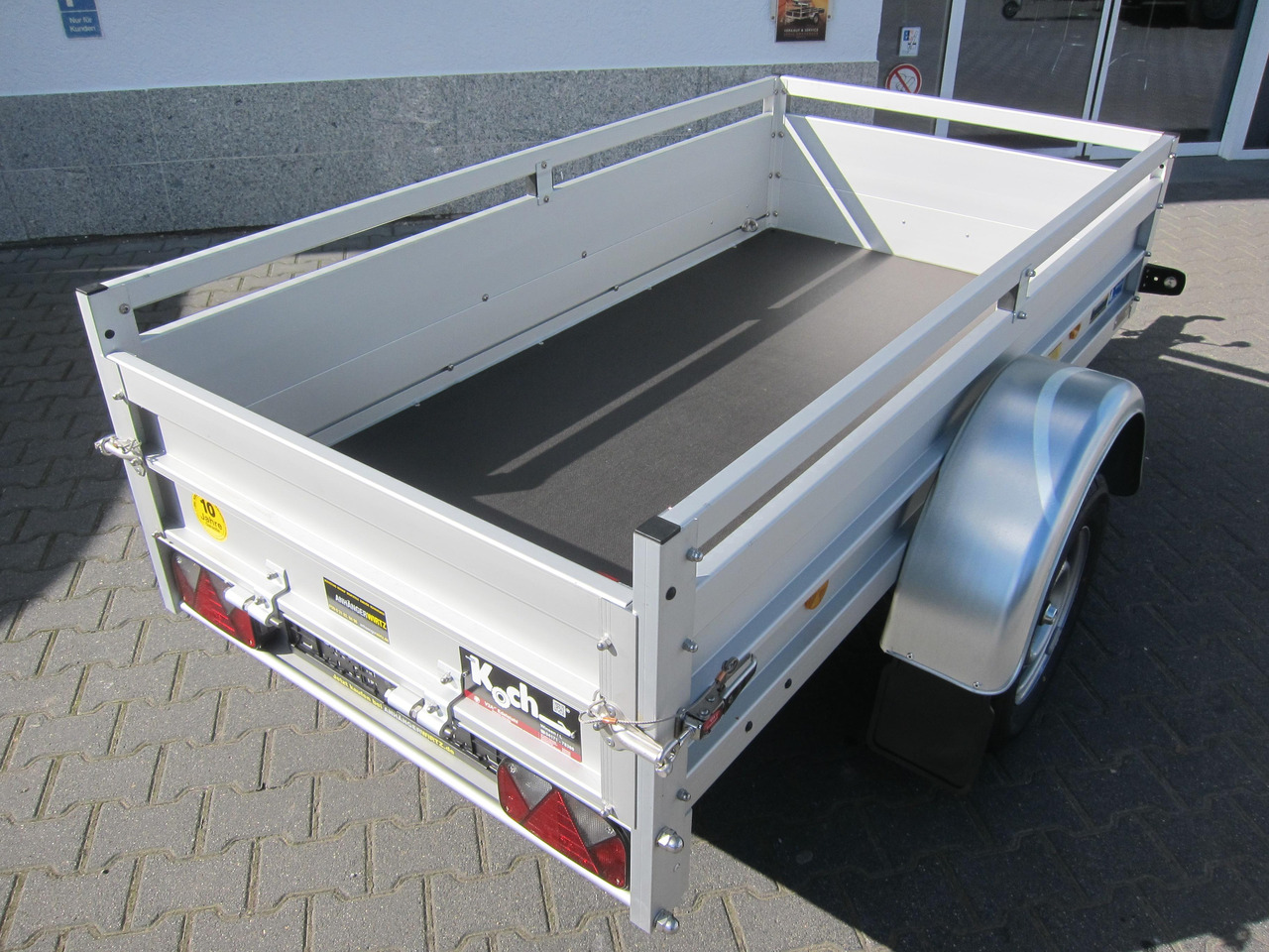 PKW Anhänger Koch Aluline U2 205x105x40cm (XS) 750kg 100 km/H order Aktion - Auto príves: obrázok 2 PKW Anhänger Koch Aluline U2 205x105x40cm (XS) 750kg 100 km/H order Aktion - Auto príves: obrázok 2