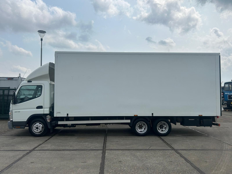 Mitsubishi Fuso CANTER 3C15 - Skříňový nákladní auto: obrázok 2 Mitsubishi Fuso CANTER 3C15 - Skříňový nákladní auto: obrázok 2