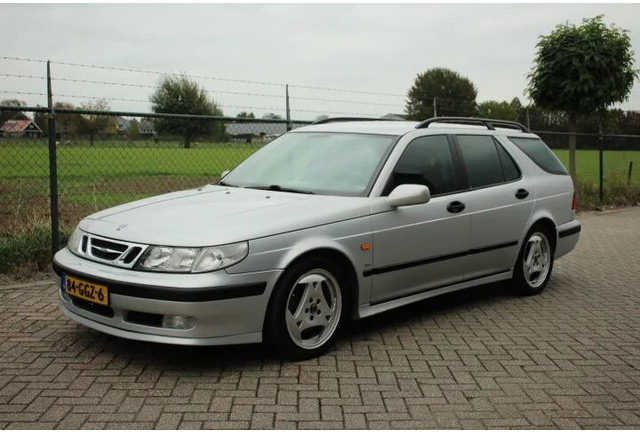 Saab 9-5 Estate 2.3 TURBO S Aero - Automobil: obrázok 1 Saab 9-5 Estate 2.3 TURBO S Aero - Automobil: obrázok 1