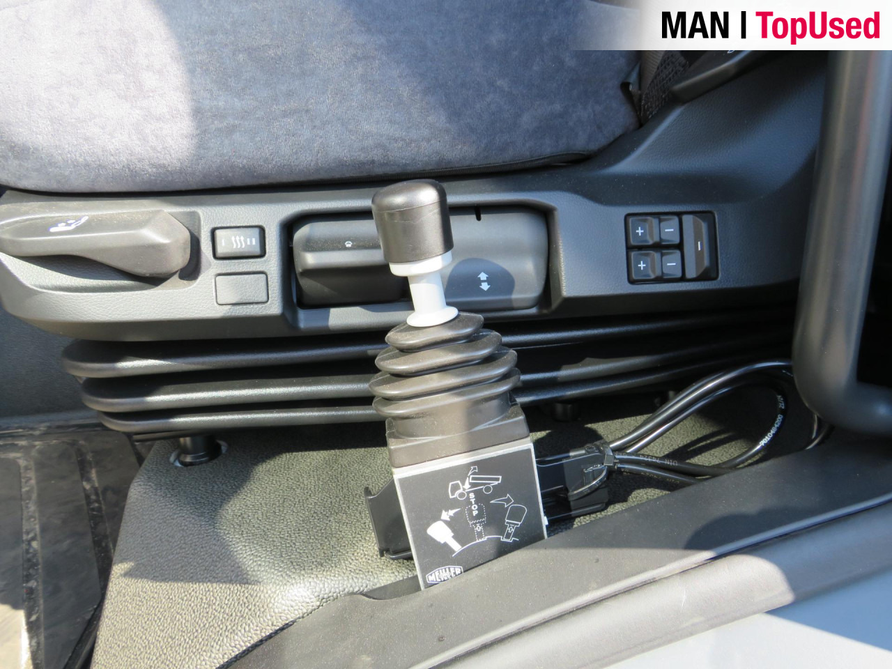 MAN TGS 41.480 8x4 BB CH Schmitz Muldenkipper Retarder - Sklápač: obrázok 4 MAN TGS 41.480 8x4 BB CH Schmitz Muldenkipper Retarder - Sklápač: obrázok 4