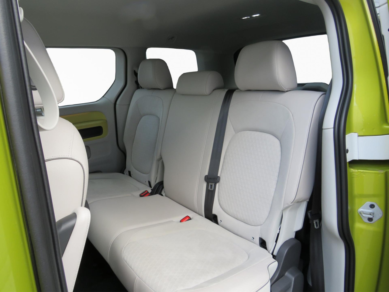 VOLKSWAGEN ID.Buzz Pro Design 150 kW Klima AHK Navi ZV - Automobil: obrázok 5 VOLKSWAGEN ID.Buzz Pro Design 150 kW Klima AHK Navi ZV - Automobil: obrázok 5