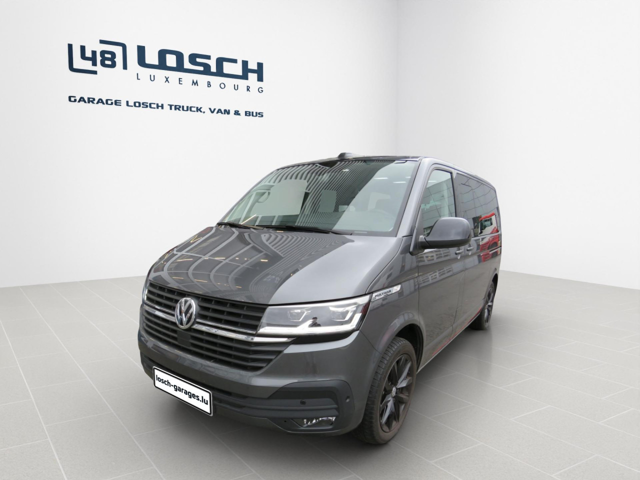 VOLKSWAGEN T6.1 Multivan Comfortline Edition Court Bluetooth - Automobil: obrázok 1 VOLKSWAGEN T6.1 Multivan Comfortline Edition Court Bluetooth - Automobil: obrázok 1