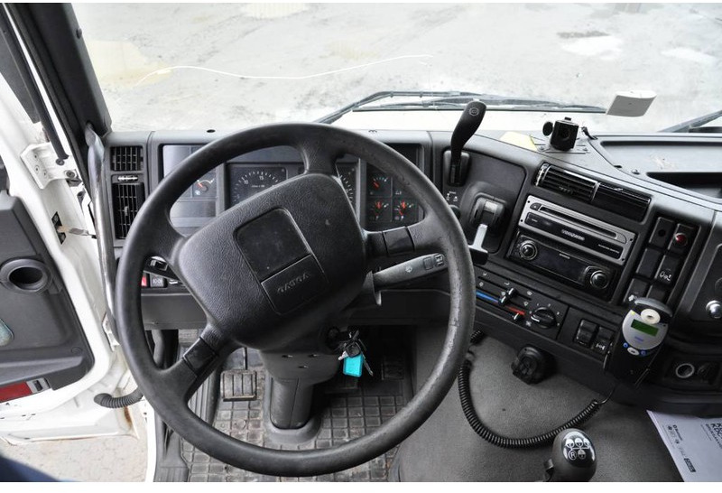 Volvo FM12 380 4X2 - Kontejnérový podvozek/ Výměnná nástavba: obrázok 5 Volvo FM12 380 4X2 - Kontejnérový podvozek/ Výměnná nástavba: obrázok 5