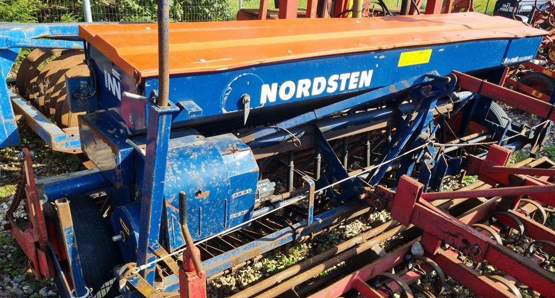 Nordsten CLB 300 MKII - Univerzálny sejací stroj: obrázok 2 Nordsten CLB 300 MKII - Univerzálny sejací stroj: obrázok 2