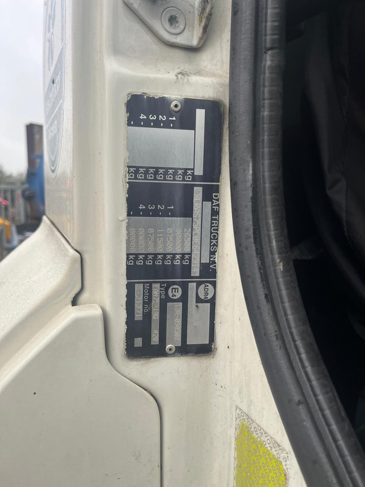 DAF 75 CF - Cisternové vozidlo: obrázok 4 DAF 75 CF - Cisternové vozidlo: obrázok 4