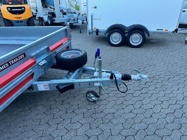 Brian James Cargo Connect Universalanhänger 476-4021-35-2-12, 4000 x 2150 x 300 mm, 3,5 to., 12 Zoll - Auto príves: obrázok 2 Brian James Cargo Connect Universalanhänger 476-4021-35-2-12, 4000 x 2150 x 300 mm, 3,5 to., 12 Zoll - Auto príves: obrázok 2