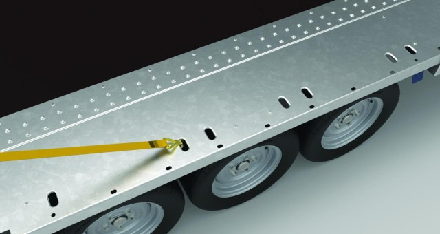 Brian James Cargo Connect Universalanhänger 476-5021-35-2-12, 5000 x 2150 mm, 3,5 to., 12 Zoll - Auto príves: obrázok 4 Brian James Cargo Connect Universalanhänger 476-5021-35-2-12, 5000 x 2150 mm, 3,5 to., 12 Zoll - Auto príves: obrázok 4