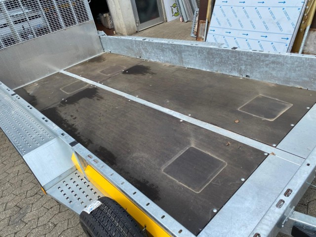 Brian James General Plant Baumaschinenanhänger 551-4017, 4000 x 1850 mm, 3,5 to. - Prepravník stavebných strojov: obrázok 3 Brian James General Plant Baumaschinenanhänger 551-4017, 4000 x 1850 mm, 3,5 to. - Prepravník stavebných strojov: obrázok 3