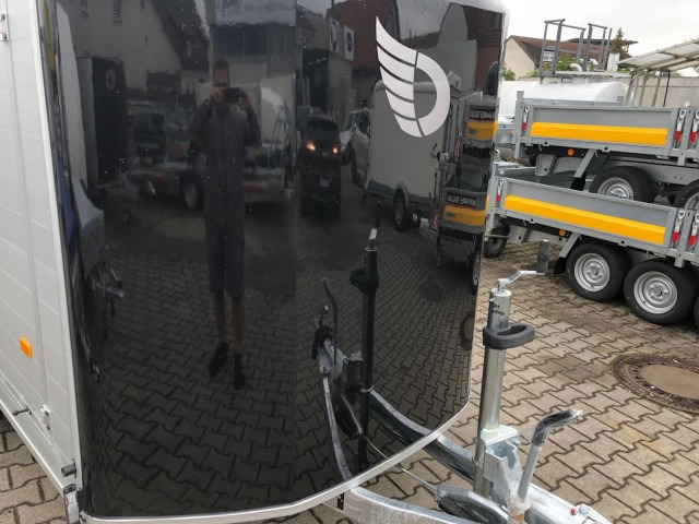 Cheval Liberte Debon Roadster 700 Alu + Türe 2600 kg, 100 km/h, 375x180x202cm - Príves skriňové: obrázok 3 Cheval Liberte Debon Roadster 700 Alu + Türe 2600 kg, 100 km/h, 375x180x202cm - Príves skriňové: obrázok 3