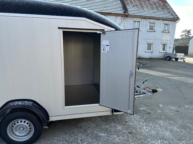 Cheval Liberte Debon Roadster 800 Alu + Türe 3500 kg, 100 km/h, 435x202x202cm - Príves skriňové: obrázok 4 Cheval Liberte Debon Roadster 800 Alu + Türe 3500 kg, 100 km/h, 435x202x202cm - Príves skriňové: obrázok 4