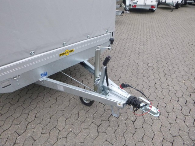 Humbaur HN 254118 Hochlader mit Hochplane 2,5 to. 4100 x 1850 x 350 mm - Auto príves: obrázok 2 Humbaur HN 254118 Hochlader mit Hochplane 2,5 to. 4100 x 1850 x 350 mm - Auto príves: obrázok 2