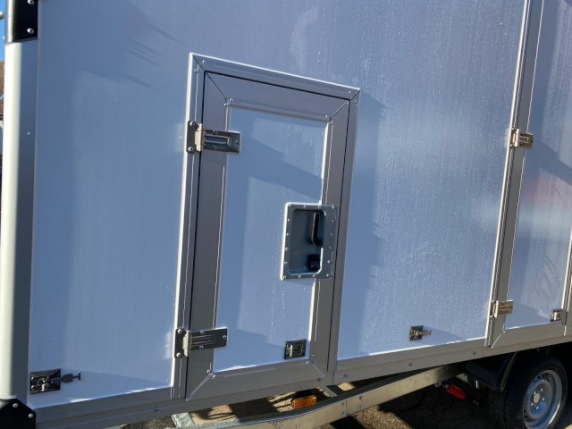 Humbaur MTKB 35 57 24-22 3,5 to. 5726 x 2334 x 2086 mm, 100 km/h - Príves prepravník áut: obrázok 4 Humbaur MTKB 35 57 24-22 3,5 to. 5726 x 2334 x 2086 mm, 100 km/h - Príves prepravník áut: obrázok 4