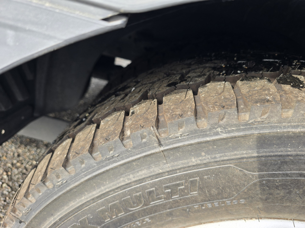 Skříňový nákladní auto MERCEDES-BENZ Atego 1218 - Box - LIFT - SIDE DOOR - ADR: obrázok 9 Skříňový nákladní auto MERCEDES-BENZ Atego 1218 - Box - LIFT - SIDE DOOR - ADR: obrázok 9