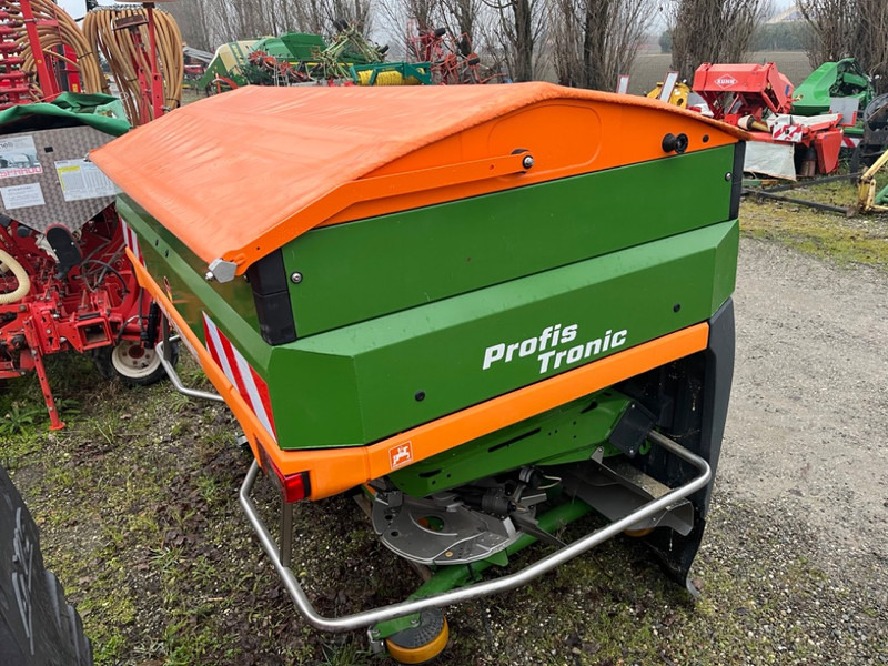 Amazone ZA-TS 1700 PROFIS TRONIC - Rozmetač hnojiva: obrázok 4 Amazone ZA-TS 1700 PROFIS TRONIC - Rozmetač hnojiva: obrázok 4