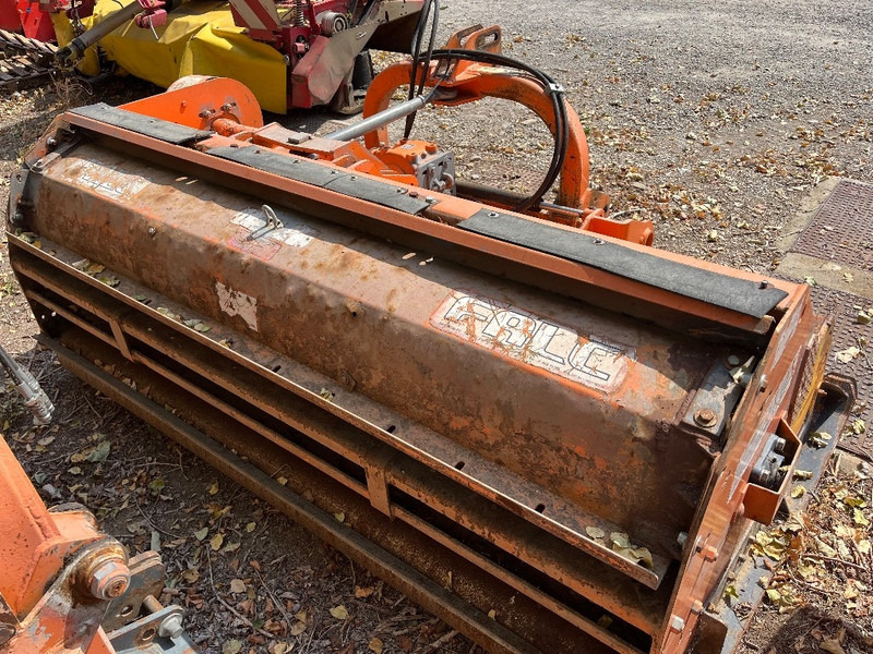 Falc AGILA 2300 - Kladivkový mulčovač: obrázok 4 Falc AGILA 2300 - Kladivkový mulčovač: obrázok 4