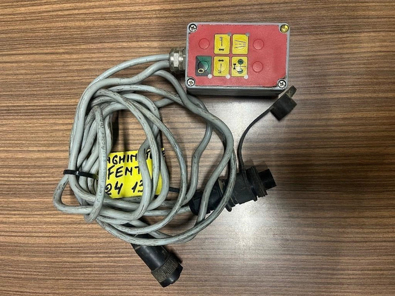 Fendt Former 7850 Pro - Obracač sena: obrázok 5 Fendt Former 7850 Pro - Obracač sena: obrázok 5