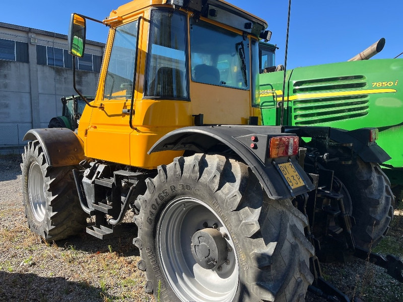 JCB Fastrac 155-65 - Traktor: obrázok 4 JCB Fastrac 155-65 - Traktor: obrázok 4