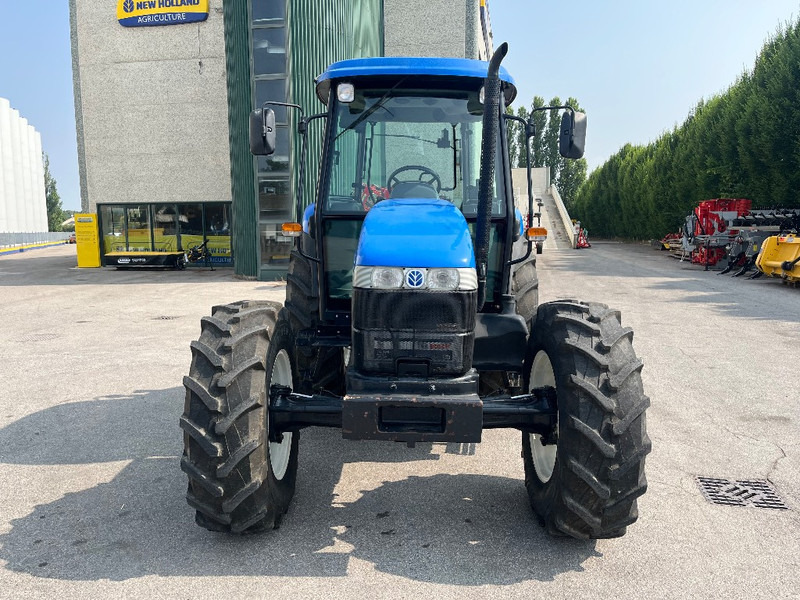 New Holland TD 90 D - Traktor: obrázok 2 New Holland TD 90 D - Traktor: obrázok 2