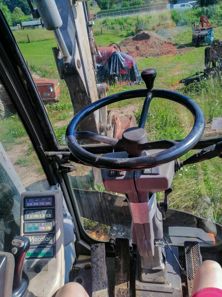 MECALAC 14 MXT - Kolesové rýpadlo: obrázok 3 MECALAC 14 MXT - Kolesové rýpadlo: obrázok 3