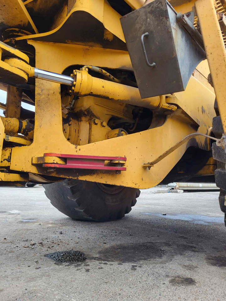 Rear frame - Rám/ Podvozok pre Nakladač: obrázok 3 Rear frame - Rám/ Podvozok pre Nakladač: obrázok 3