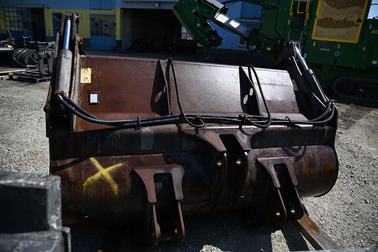 Trevi Benne loader bucket 2500 mm - Nakladacia lyžica: obrázok 5 Trevi Benne loader bucket 2500 mm - Nakladacia lyžica: obrázok 5