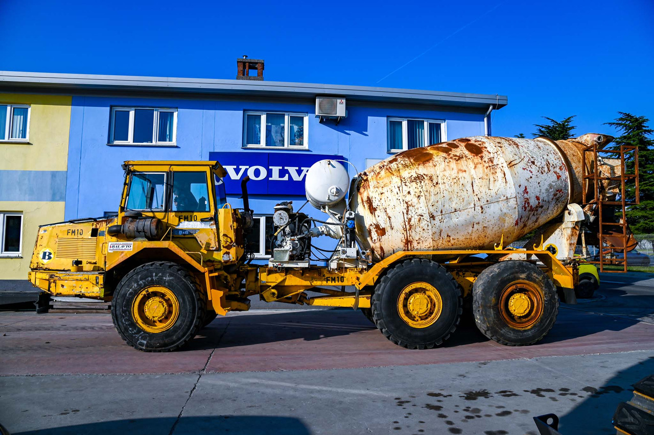 VOLVO A25C 6X6 - Domiešavač: obrázok 3 VOLVO A25C 6X6 - Domiešavač: obrázok 3