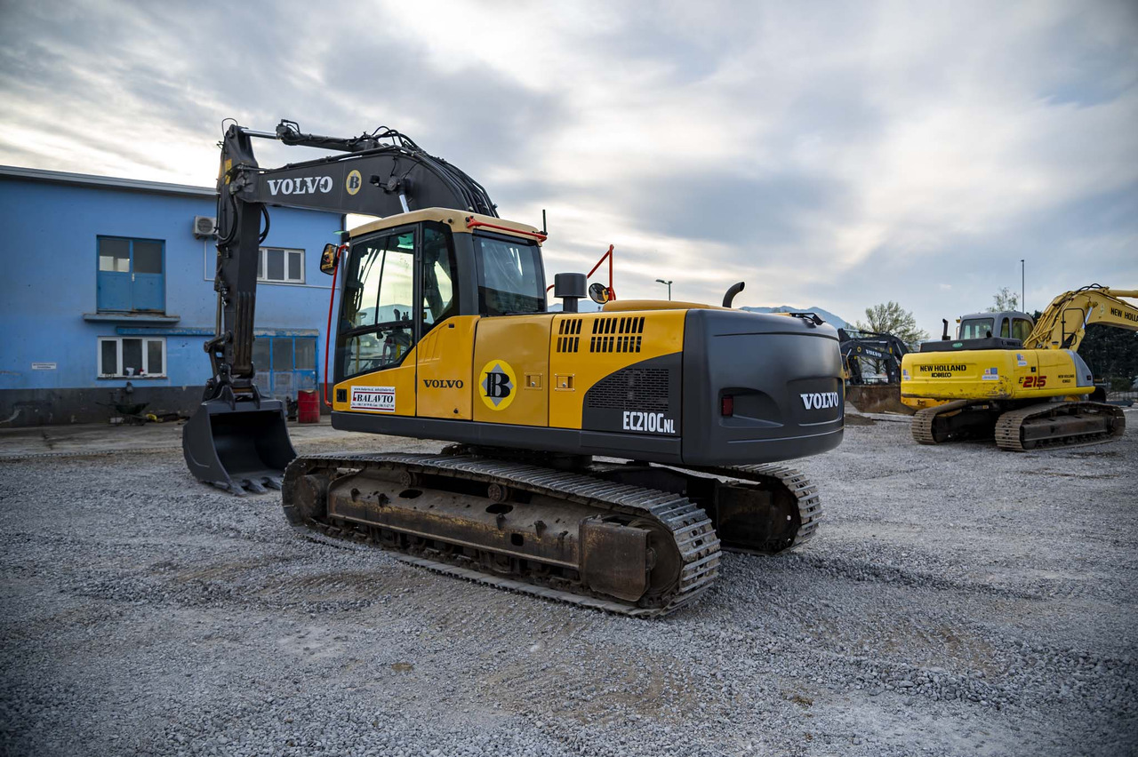 VOLVO EC210CNL - Pásové rýpadlo: obrázok 4 VOLVO EC210CNL - Pásové rýpadlo: obrázok 4