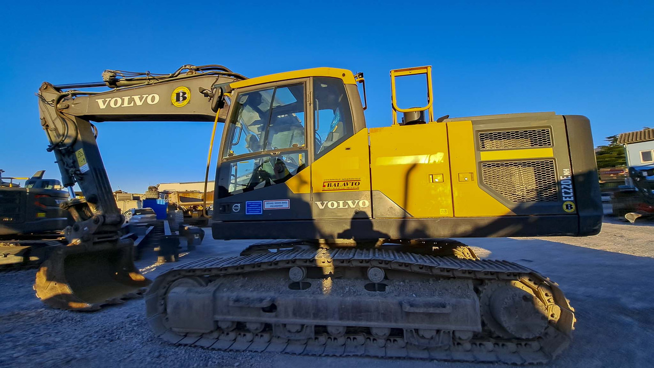 VOLVO EC220ENH - Pásové rýpadlo: obrázok 1 VOLVO EC220ENH - Pásové rýpadlo: obrázok 1