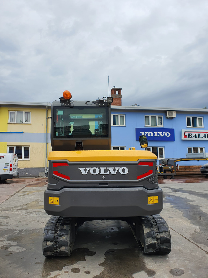 VOLVO EC60E - Mini rýpadlo: obrázok 1 VOLVO EC60E - Mini rýpadlo: obrázok 1