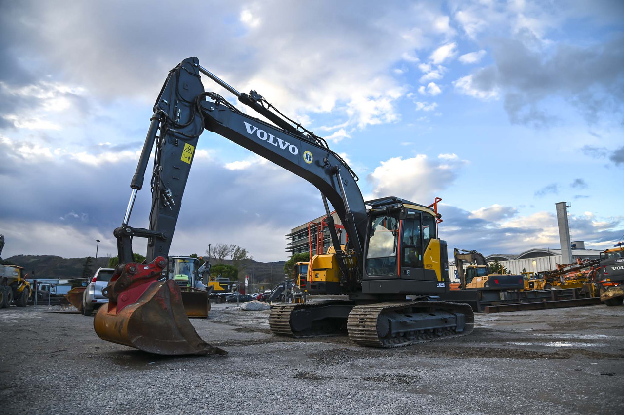 VOLVO ECR235EL - Pásové rýpadlo: obrázok 1 VOLVO ECR235EL - Pásové rýpadlo: obrázok 1