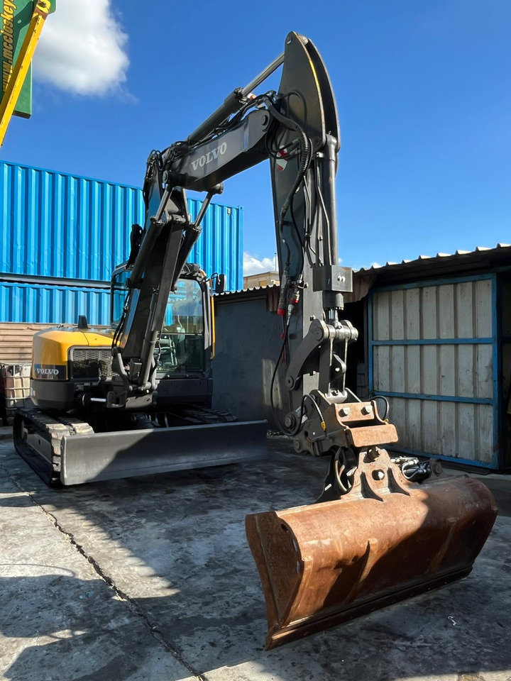 VOLVO ECR88D - Mini rýpadlo: obrázok 2 VOLVO ECR88D - Mini rýpadlo: obrázok 2