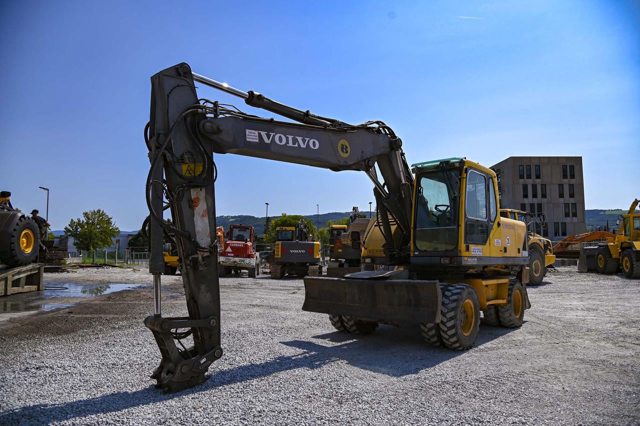 Kolesové rýpadlo VOLVO EW180B: obrázok 9