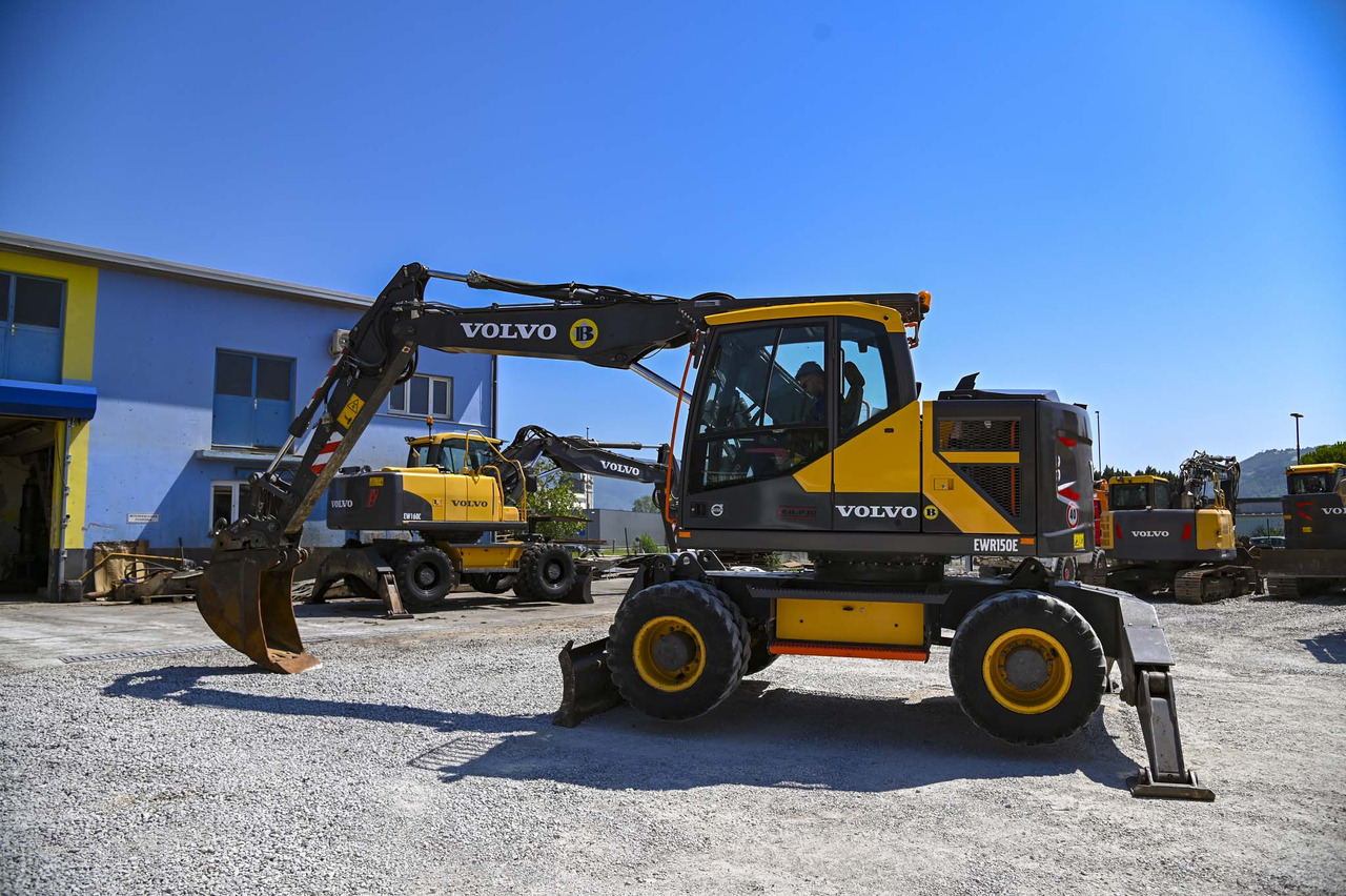 VOLVO EWR150E - Kolesové rýpadlo: obrázok 3 VOLVO EWR150E - Kolesové rýpadlo: obrázok 3