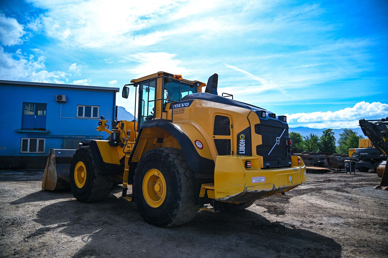 VOLVO L180H - Kolesový nakladač: obrázok 4 VOLVO L180H - Kolesový nakladač: obrázok 4