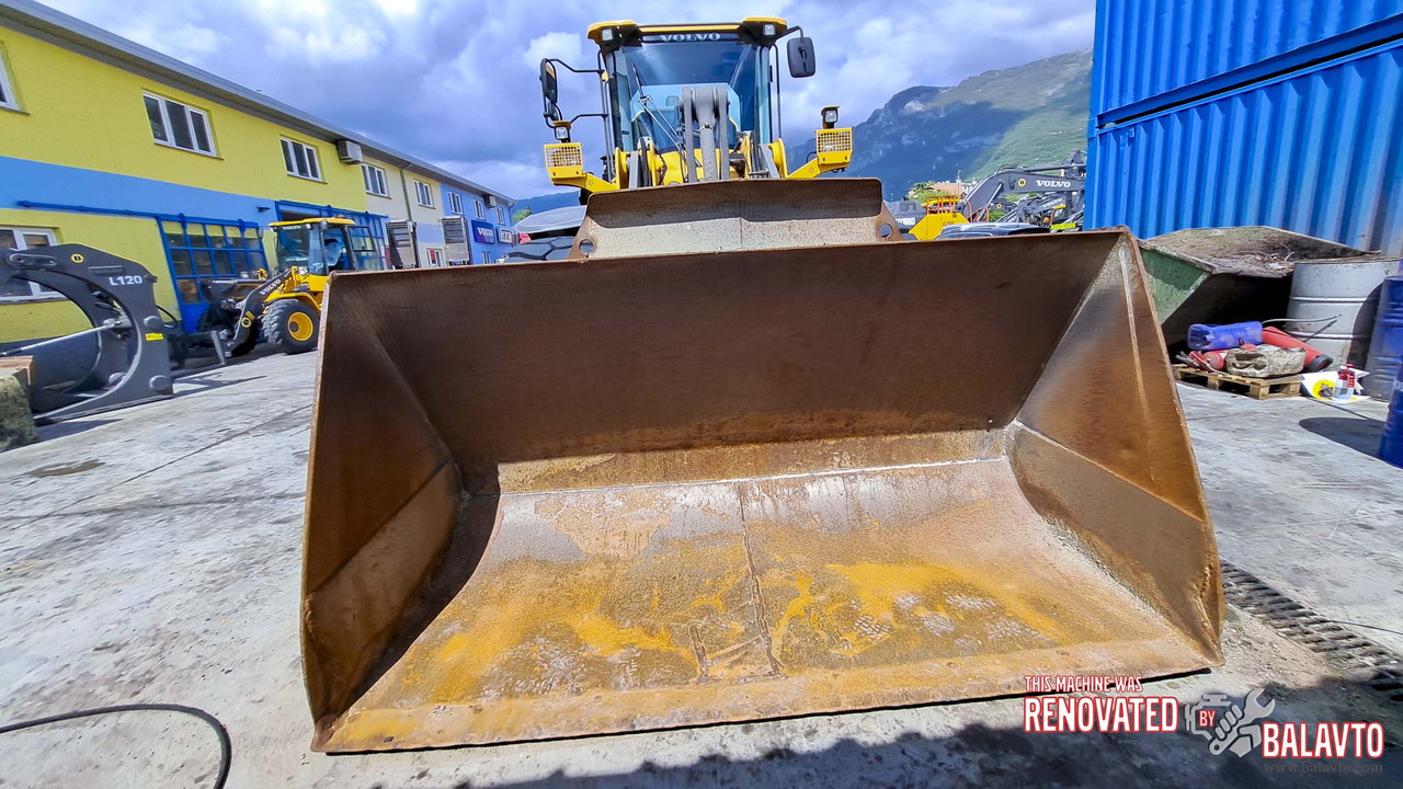 Volvo L120H - Kolesový nakladač: obrázok 3 Volvo L120H - Kolesový nakladač: obrázok 3