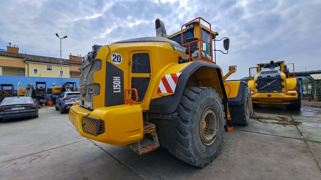 Volvo L150H - Kolesový nakladač: obrázok 4 Volvo L150H - Kolesový nakladač: obrázok 4